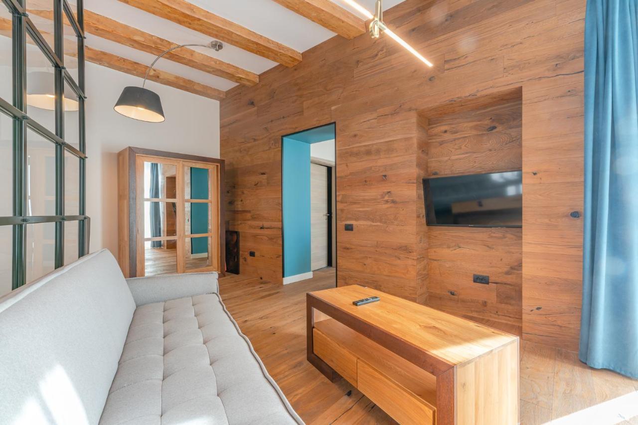 Premium Suites Postavarului Braşov Esterno foto