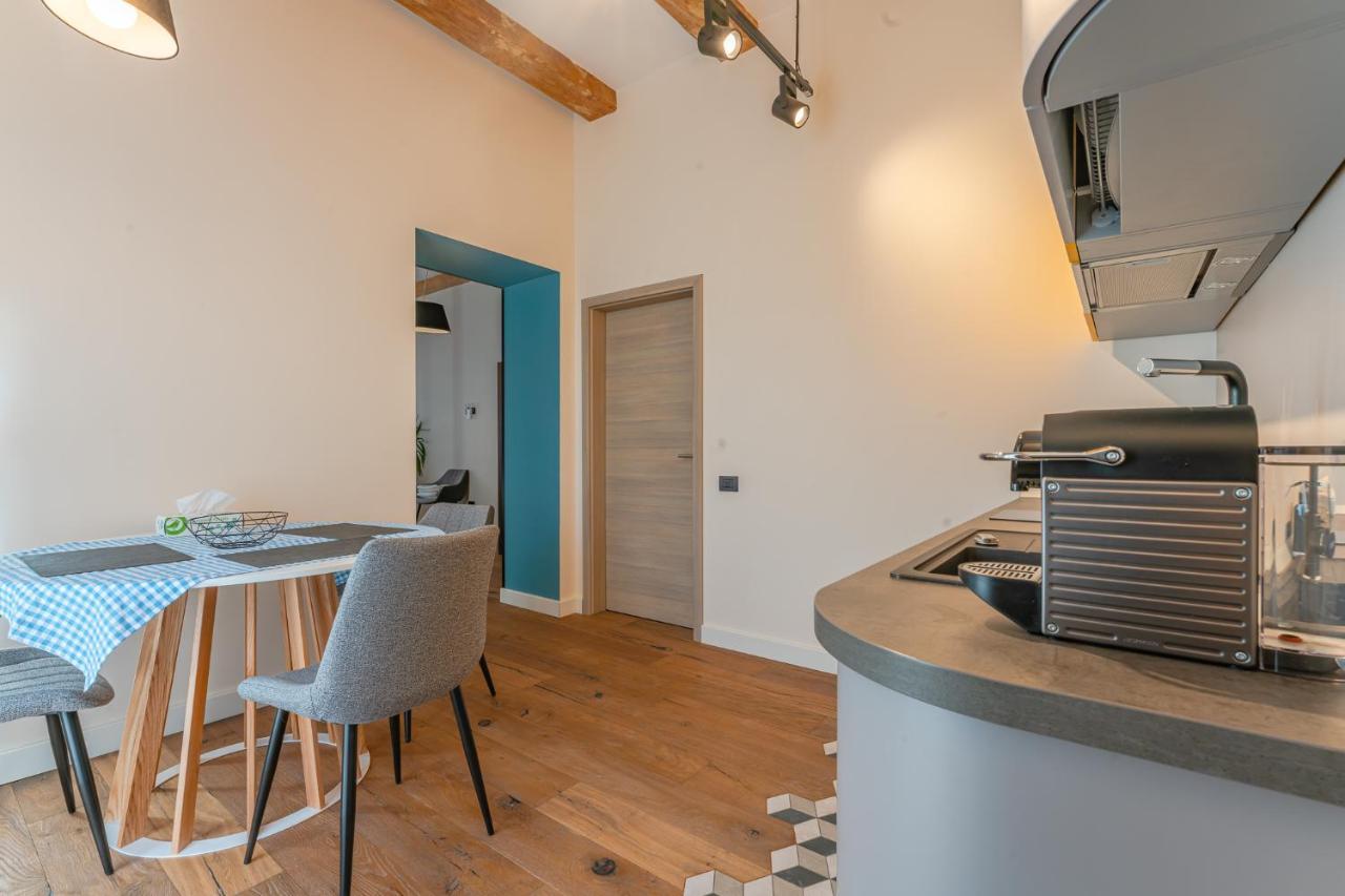 Premium Suites Postavarului Braşov Esterno foto