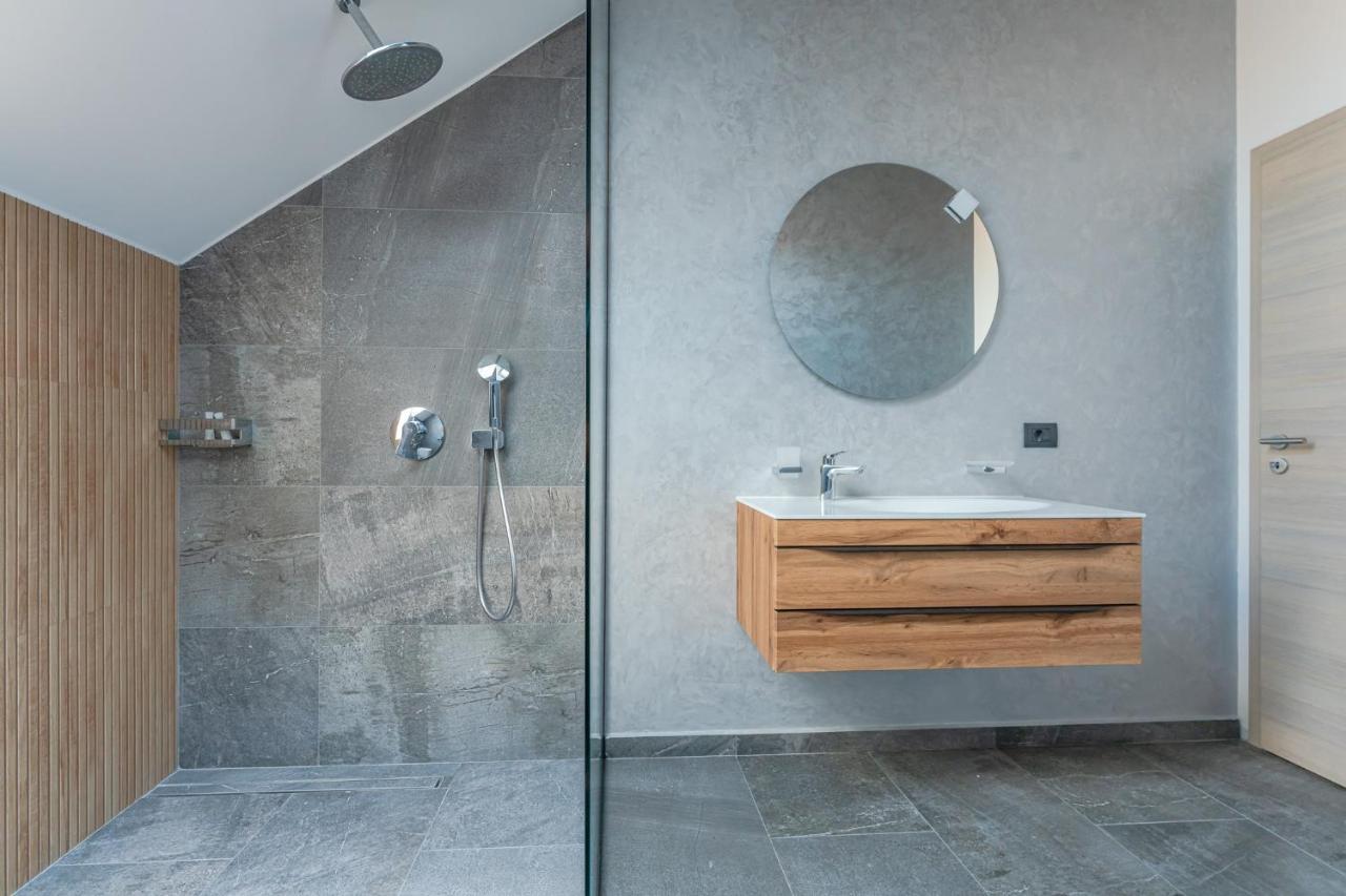 Premium Suites Postavarului Braşov Esterno foto