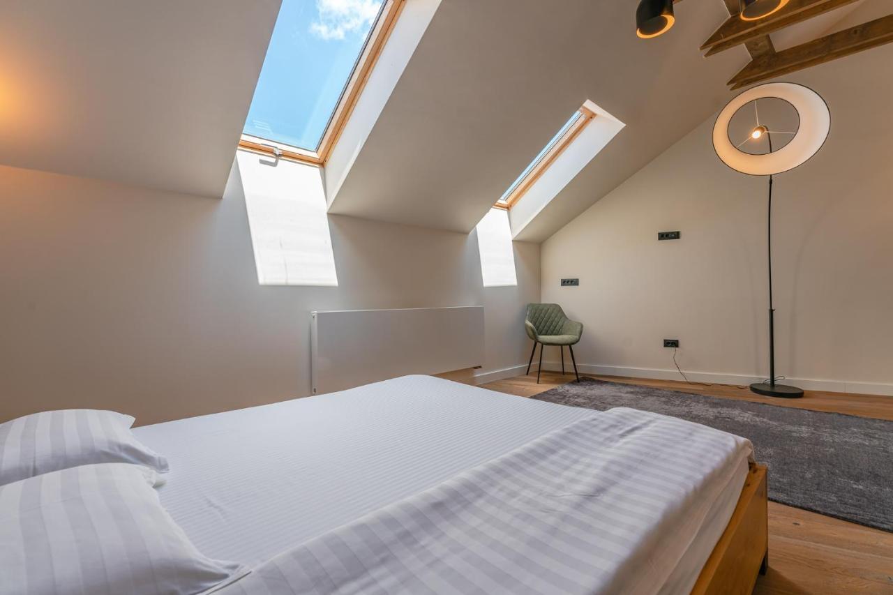 Premium Suites Postavarului Braşov Esterno foto