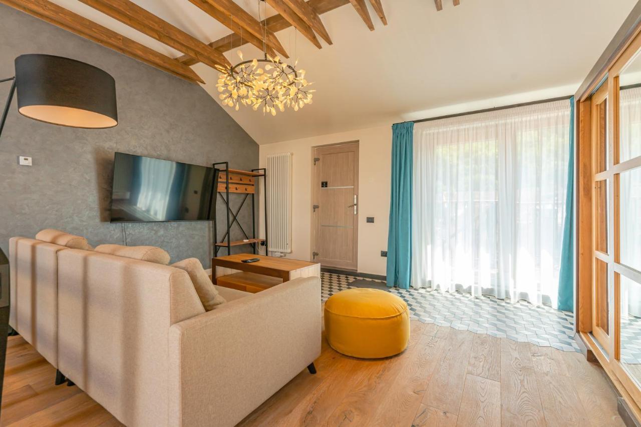 Premium Suites Postavarului Braşov Esterno foto